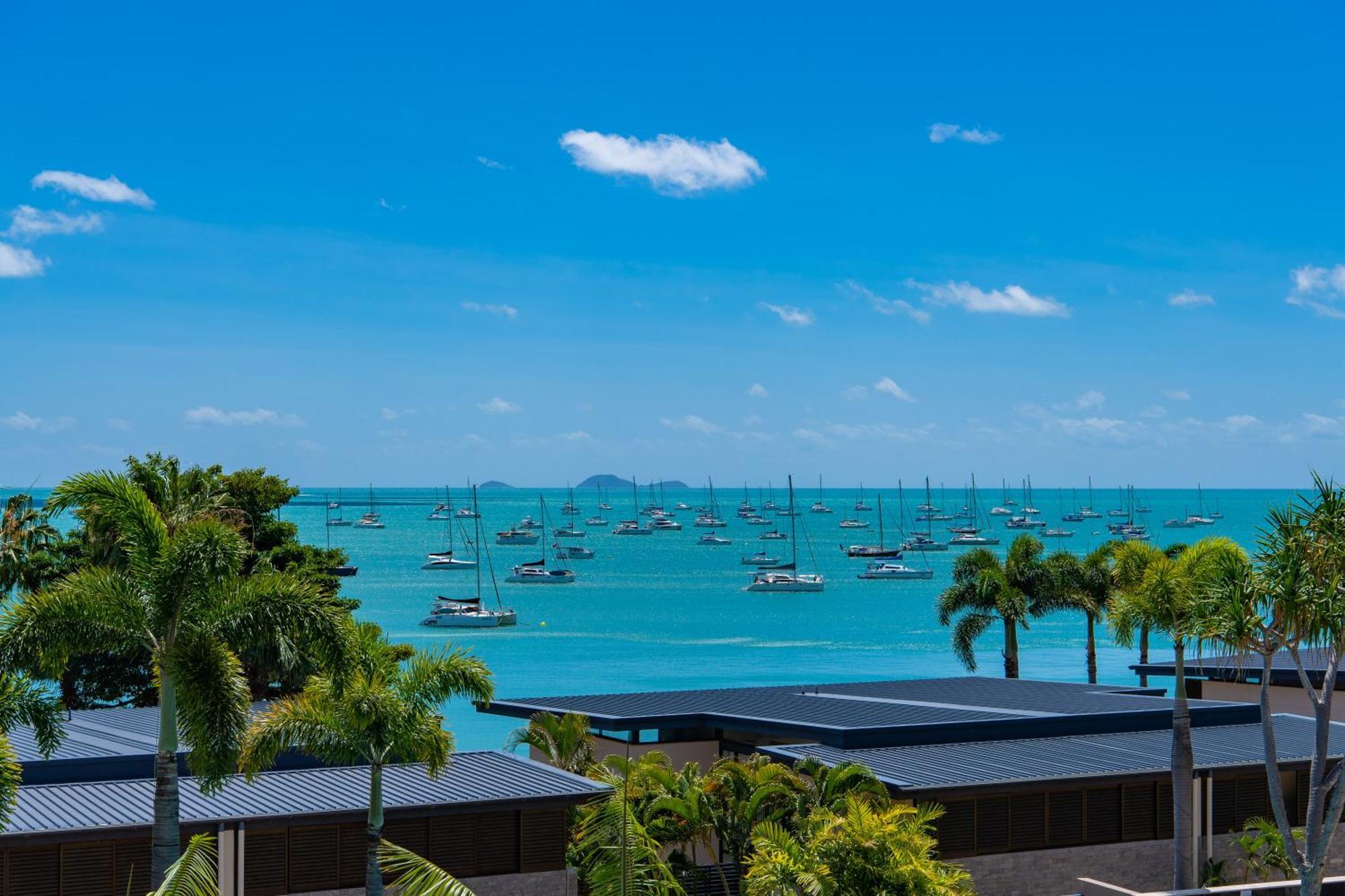 Апарт отель Mirage Whitsundays Эйрли-Бич Экстерьер фото