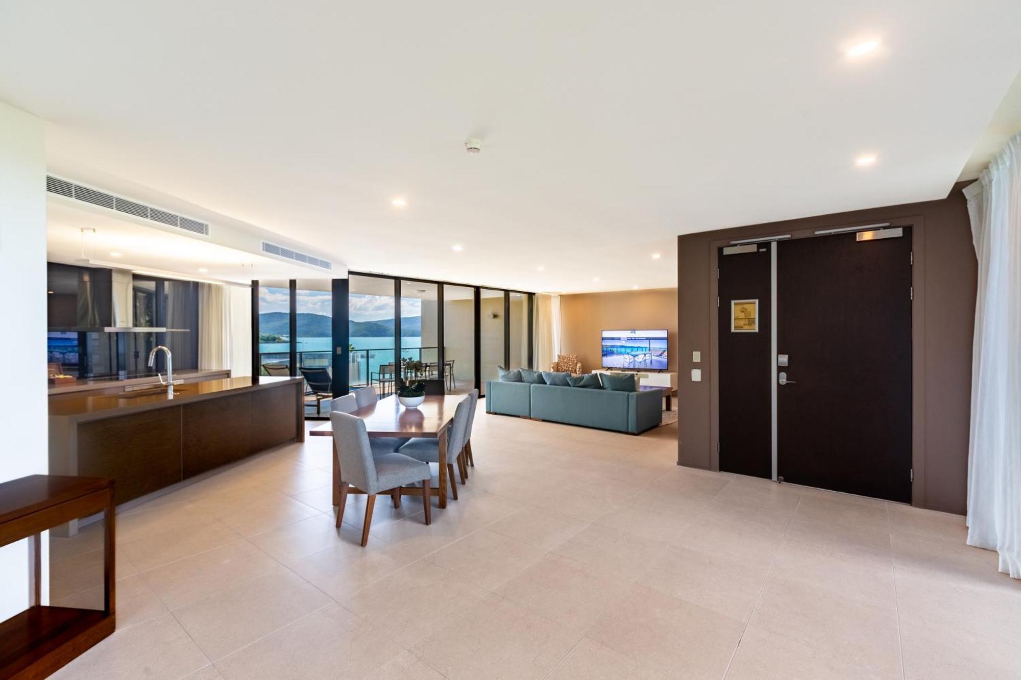 Апарт отель Mirage Whitsundays Эйрли-Бич Экстерьер фото