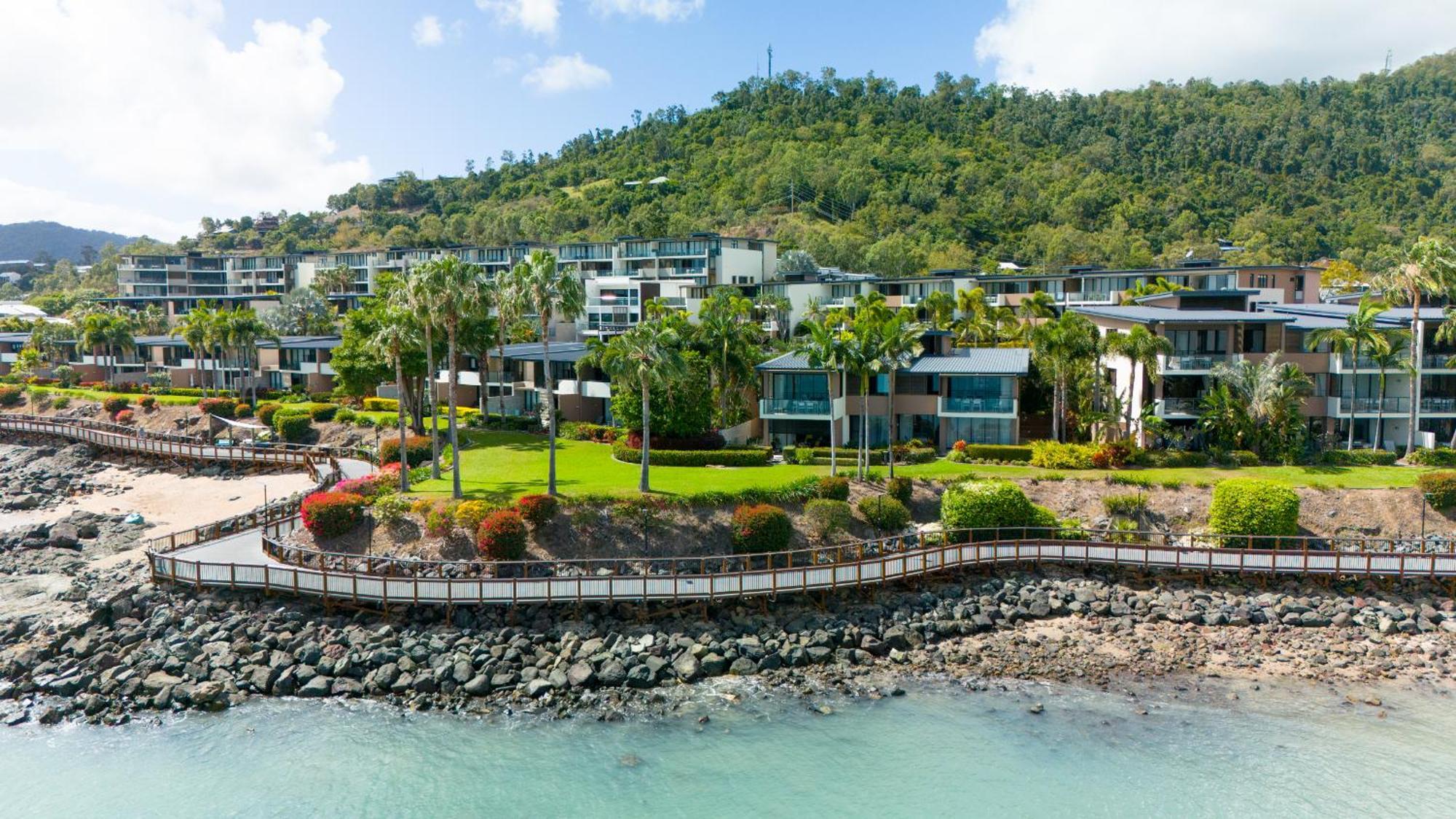 Апарт отель Mirage Whitsundays Эйрли-Бич Экстерьер фото